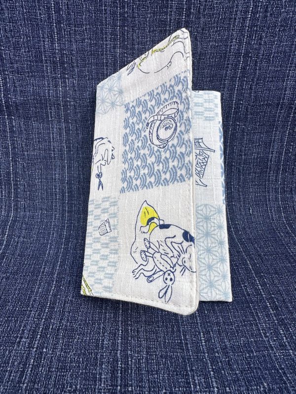 Business card holder